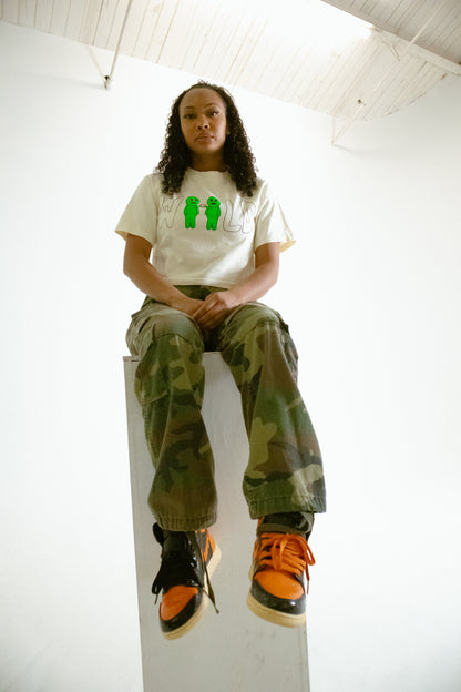 WIILD ALIEN CROP TEE